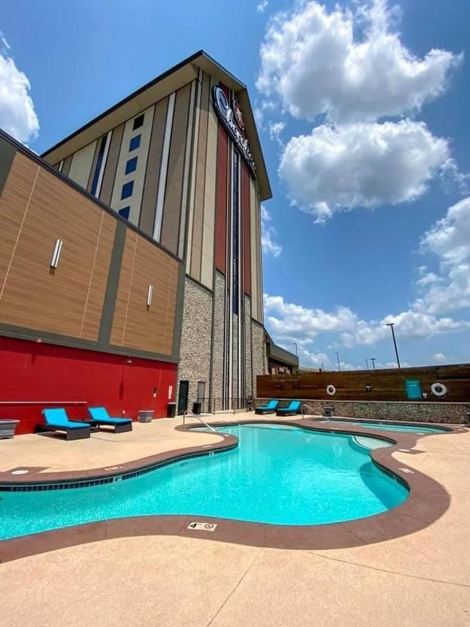 Cherokee Casino Hotel Roland Exterior foto